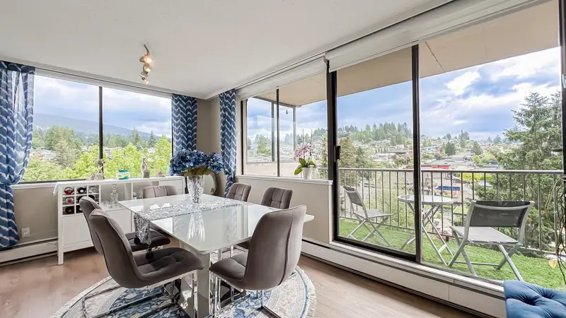 605 555 13TH STREET - photo 1 of 25