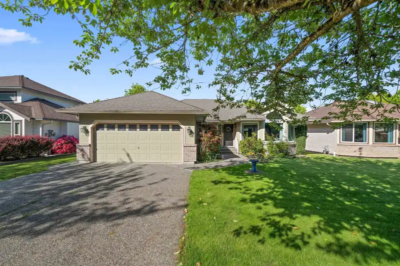 22109 OLD YALE ROAD - photo 1 of 22