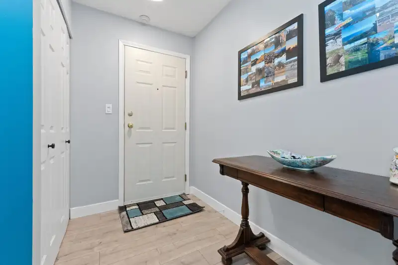 309 2335 WHYTE AVENUE - photo 2 of 34
