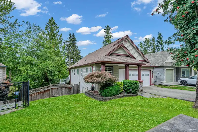 11455 228 STREET - photo 2 of 39