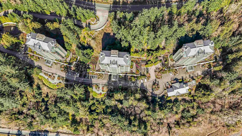 1001 3315 CYPRESS PLACE - photo 3 of 25