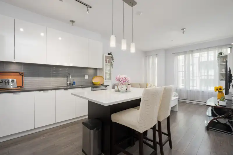 417 2665 MOUNTAIN HIGHWAY - photo 4 of 19