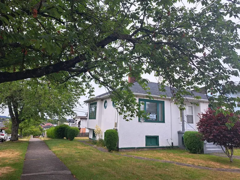 3995 SLOCAN STREET - photo 2 of 19