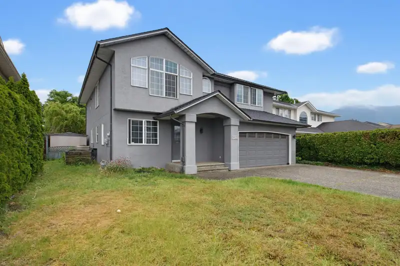 5922 BIRMINGHAM PLACE - photo 2 of 40