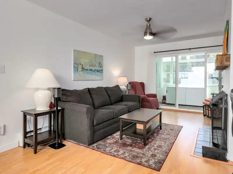 311 1420 E 8TH AVENUE - photo 2 of 16