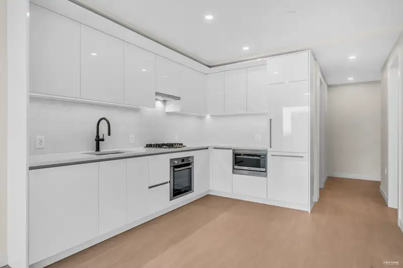 1607 5987 WILSON AVENUE - photo 2 of 31