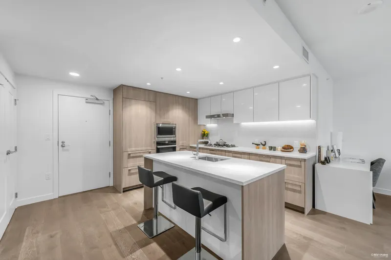 805 3280 CORVETTE WAY - photo 4 of 25