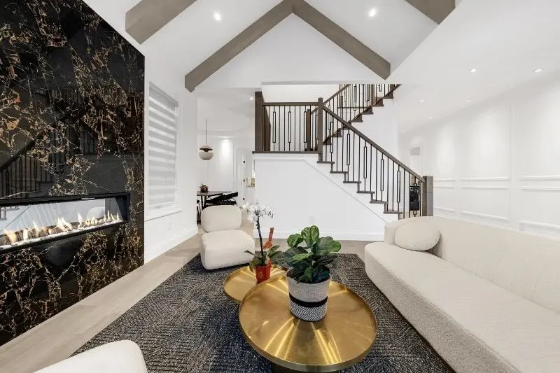 6559 AZURE ROAD - photo 2 of 24