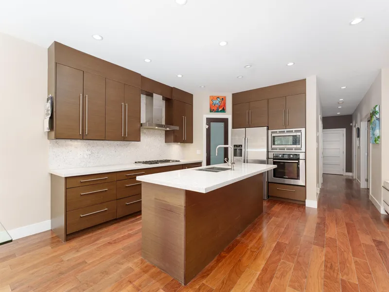 3660 GEORGIA STREET - photo 2 of 25