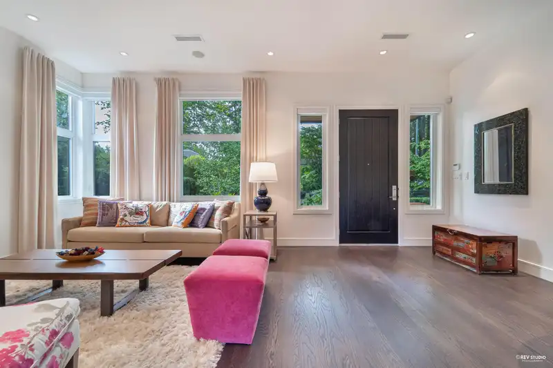 3853 W 14TH AVENUE - photo 4 of 40