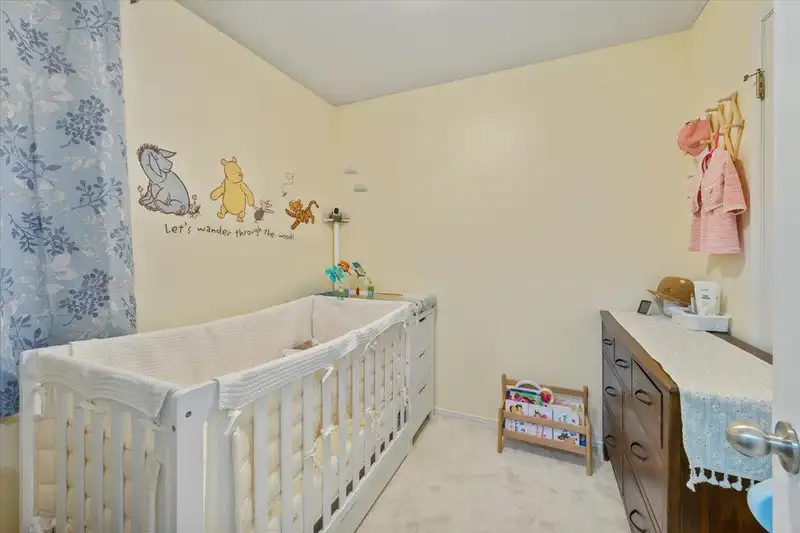 106 2339 SHAUGHNESSY STREET - photo 3 of 20