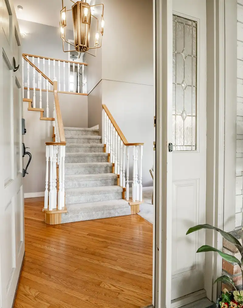 19051 59 AVENUE - photo 3 of 40
