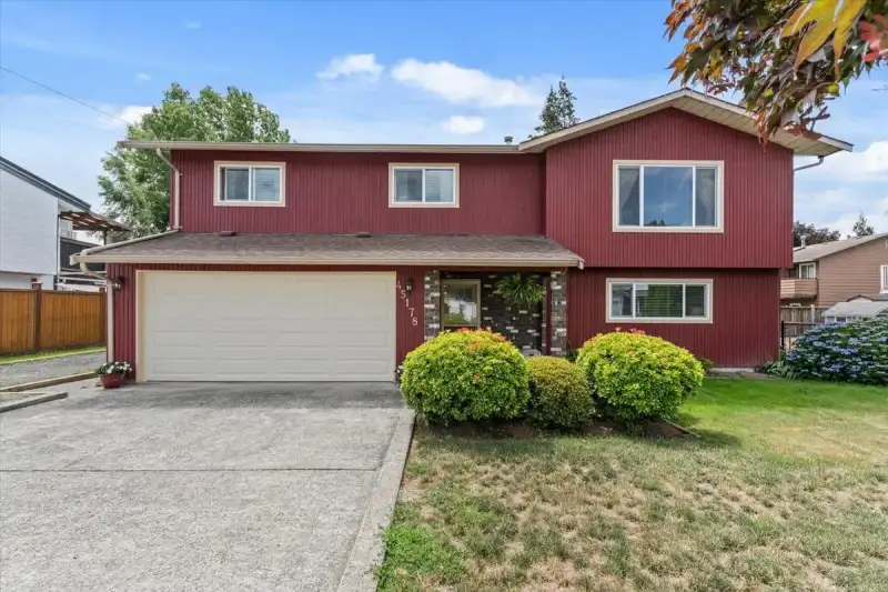 45178 STEVENSON ROAD - photo 1 of 40