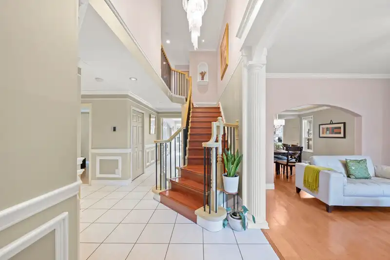 12100 HARRISON AVENUE - photo 3 of 40
