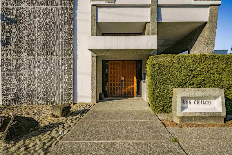 1001 845 CHILCO STREET - photo 3 of 40
