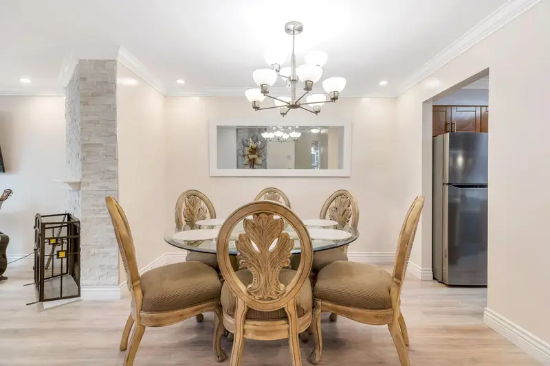 105 4889 53 STREET - photo 1 of 25