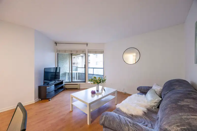 210 8451 WESTMINSTER HIGHWAY - photo 2 of 23