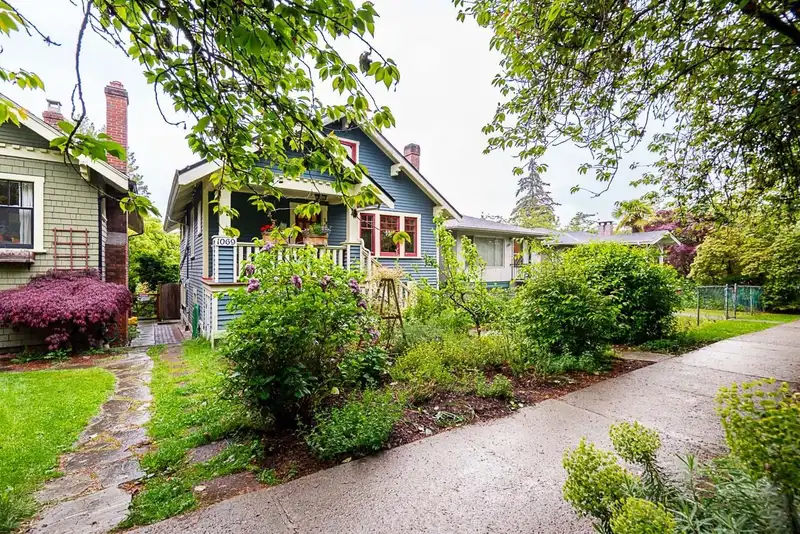 1071 E 10TH AVENUE - photo 1 of 38