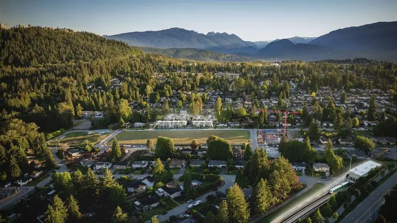 211 601 HARRISON AVENUE - photo 2 of 8