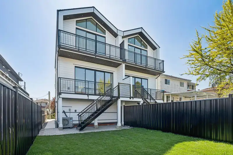 1 1005 E 55TH AVENUE - photo 1 of 40