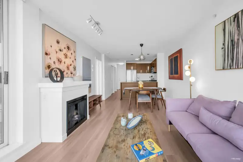 1803 9868 CAMERON STREET - photo 3 of 36