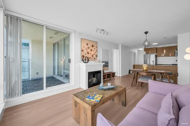 1803 9868 CAMERON STREET - photo 4 of 36