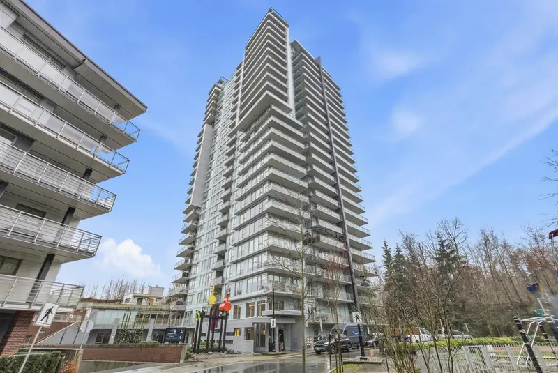 908 308 MORRISSEY ROAD - photo 1 of 25