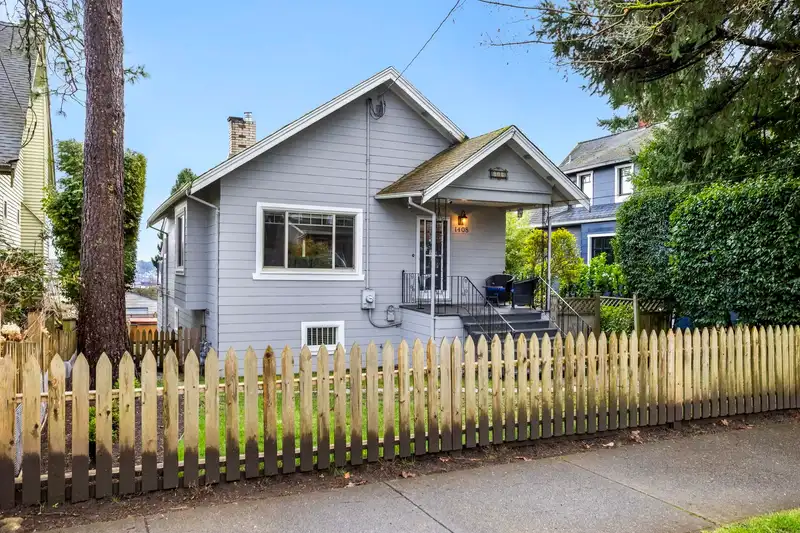 1408 EDINBURGH STREET - photo 3 of 40