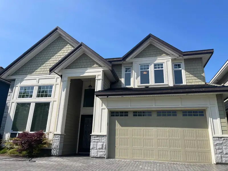 3691 GRANVILLE AVENUE - photo 1 of 23