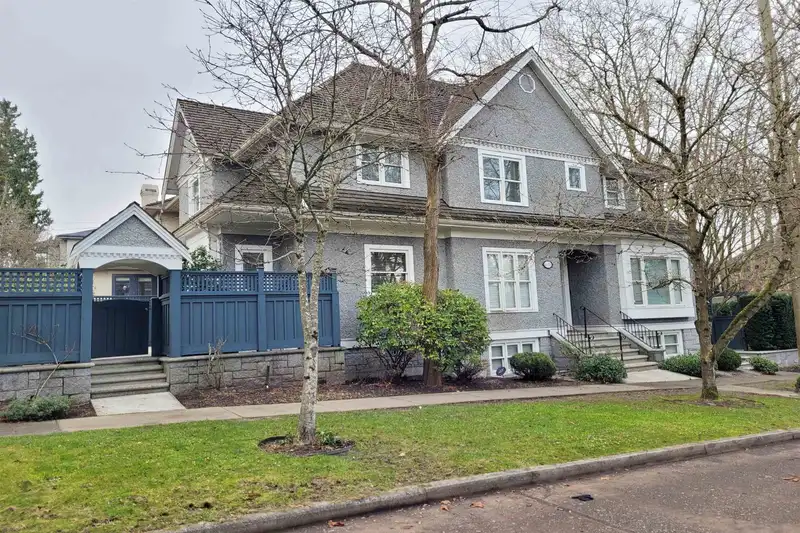 4188 HIGHBURY STREET - photo 1 of 15
