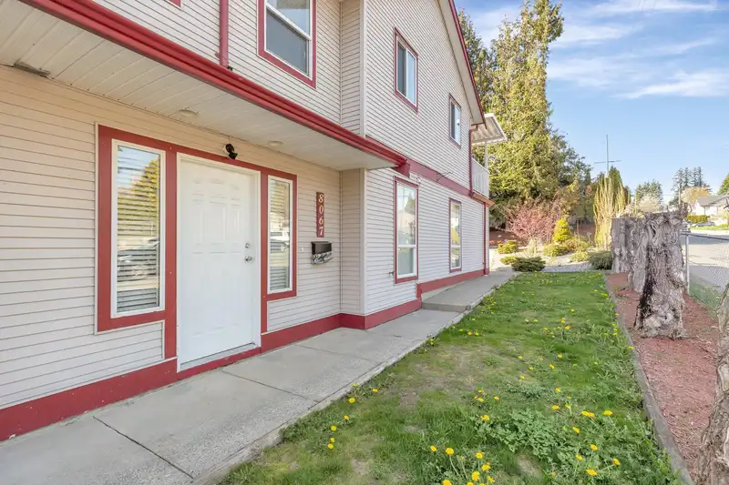 8067 CEDAR STREET - photo 2 of 23