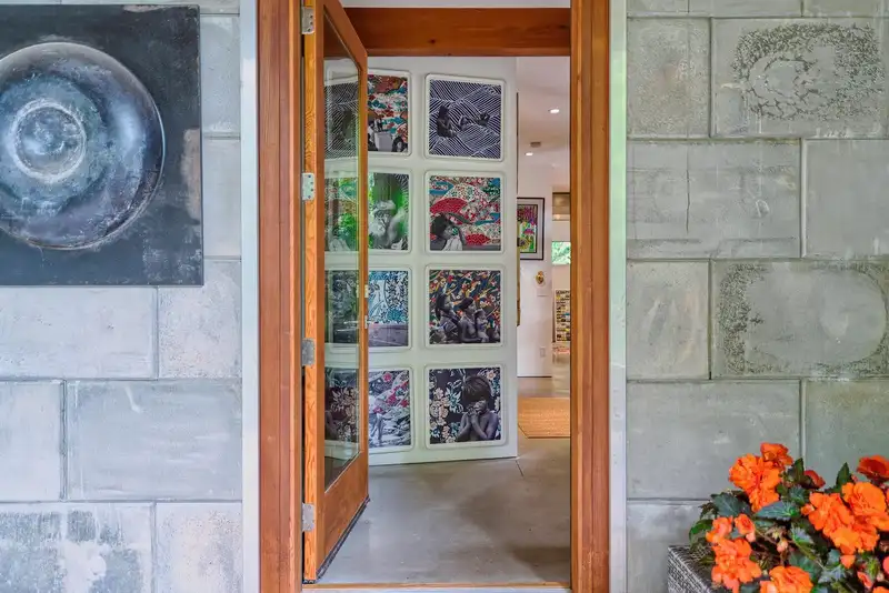 1111 EMERY ROAD - photo 4 of 40