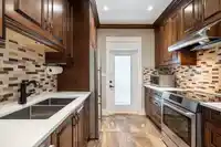 13289 12B AVENUE - thumbnail 17