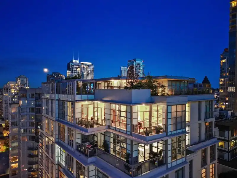 1501 1205 HOWE STREET - photo 1 of 36