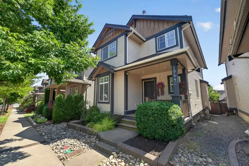19442 67A AVENUE - photo 1 of 40