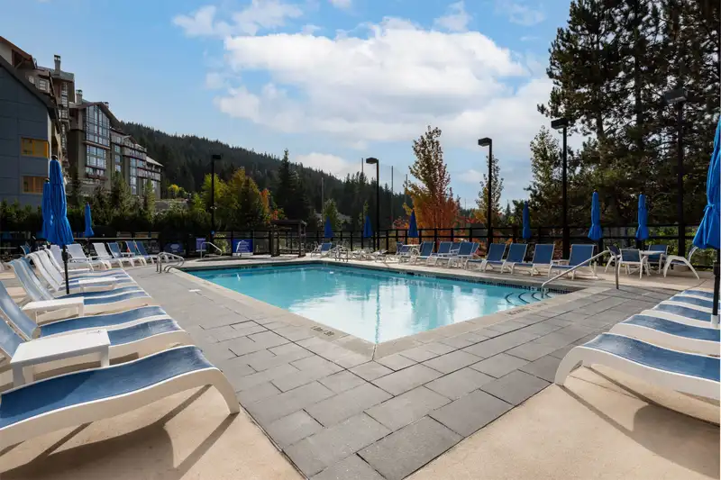 613 4050 WHISTLER WAY - photo 4 of 28