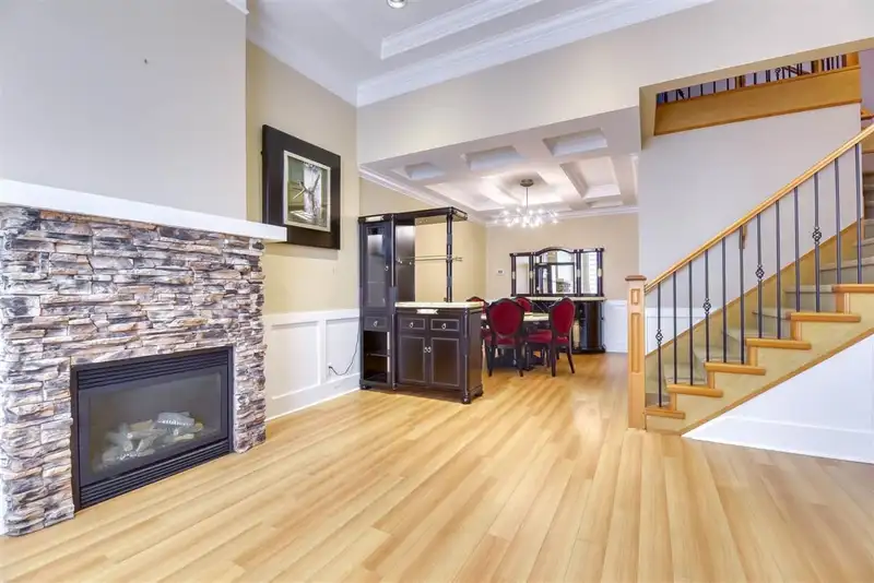 5238 DIVINE PLACE - photo 3 of 29