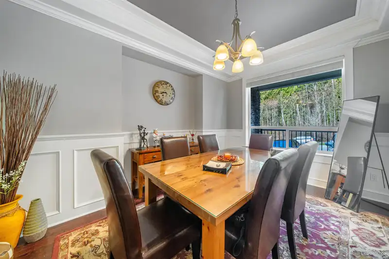 13492 235 STREET - photo 2 of 40