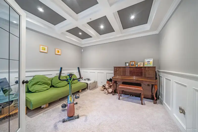 13492 235 STREET - photo 3 of 40