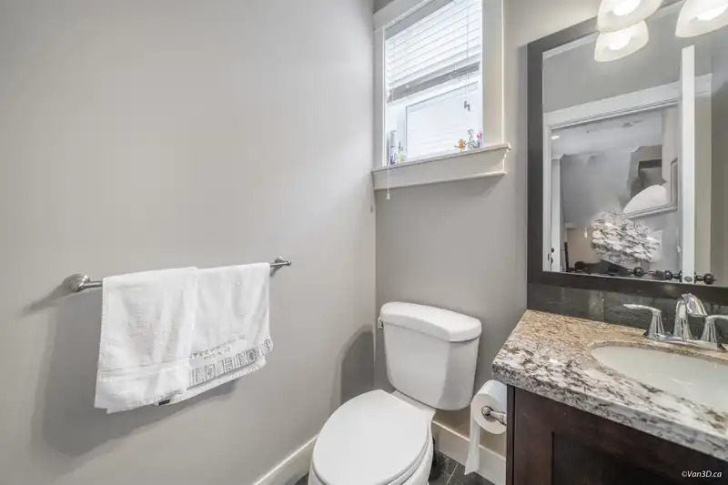 13492 235 STREET - photo 4 of 40