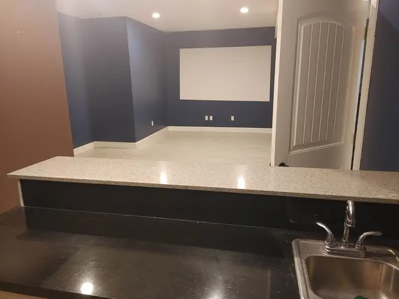 47202 SKYLINE DRIVE - photo 4 of 12