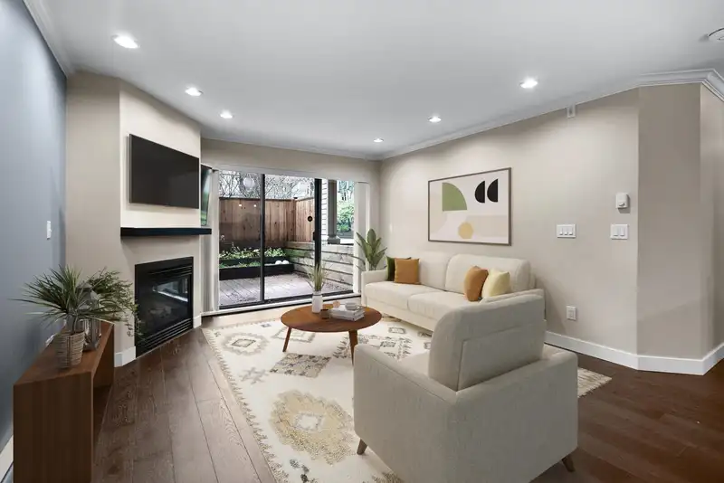 118 2915 GLEN DRIVE - photo 2 of 29