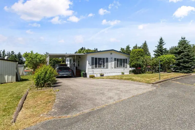14 2035 MARTENS STREET - photo 2 of 19