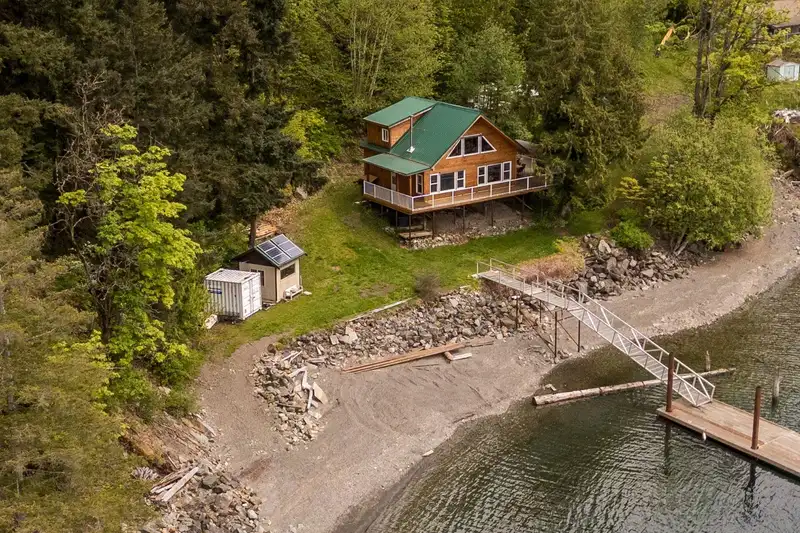20960 CASCADE BAY - photo 1 of 40