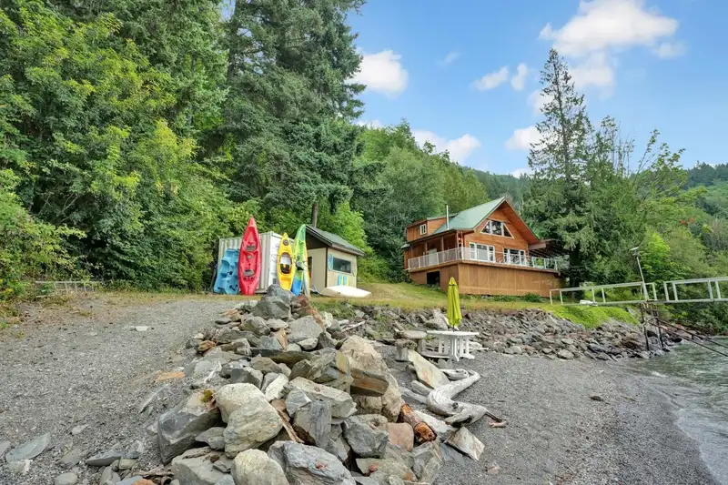 20960 CASCADE BAY - photo 4 of 40