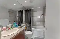 2306 1033 MARINASIDE CRESCENT - thumbnail 17