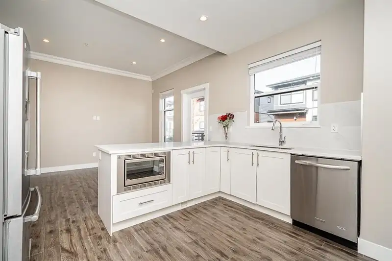 30 2687 158 STREET - photo 3 of 30