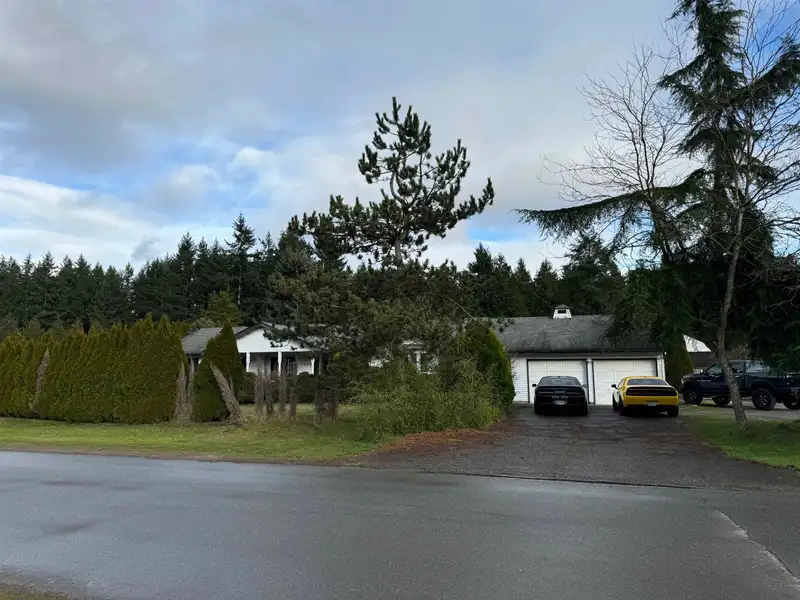 2920 197A STREET - photo 1 of 2