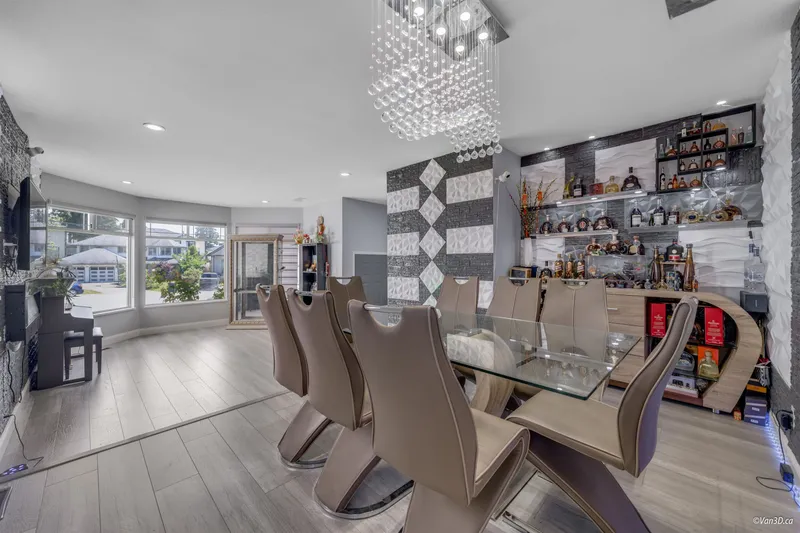 6841 142A STREET - photo 1 of 25