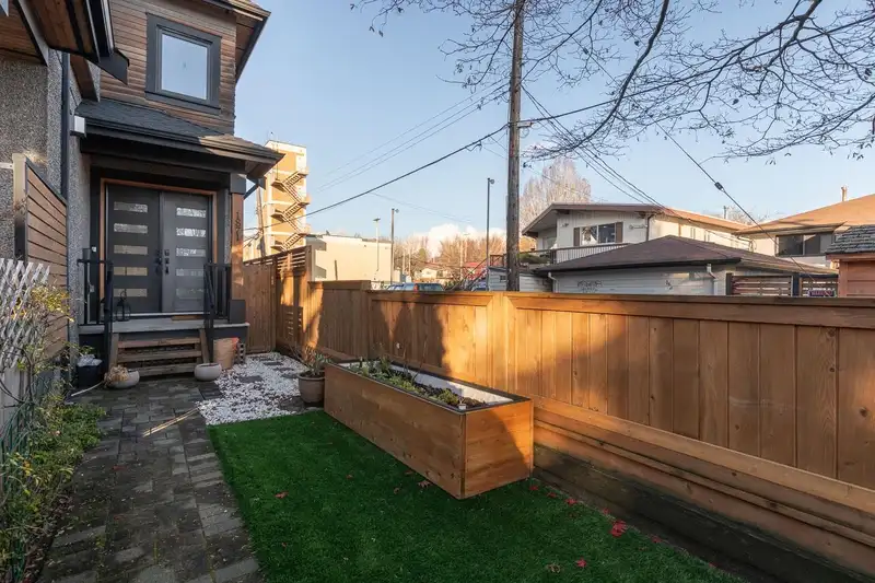 1871 E 3RD AVENUE - photo 2 of 35